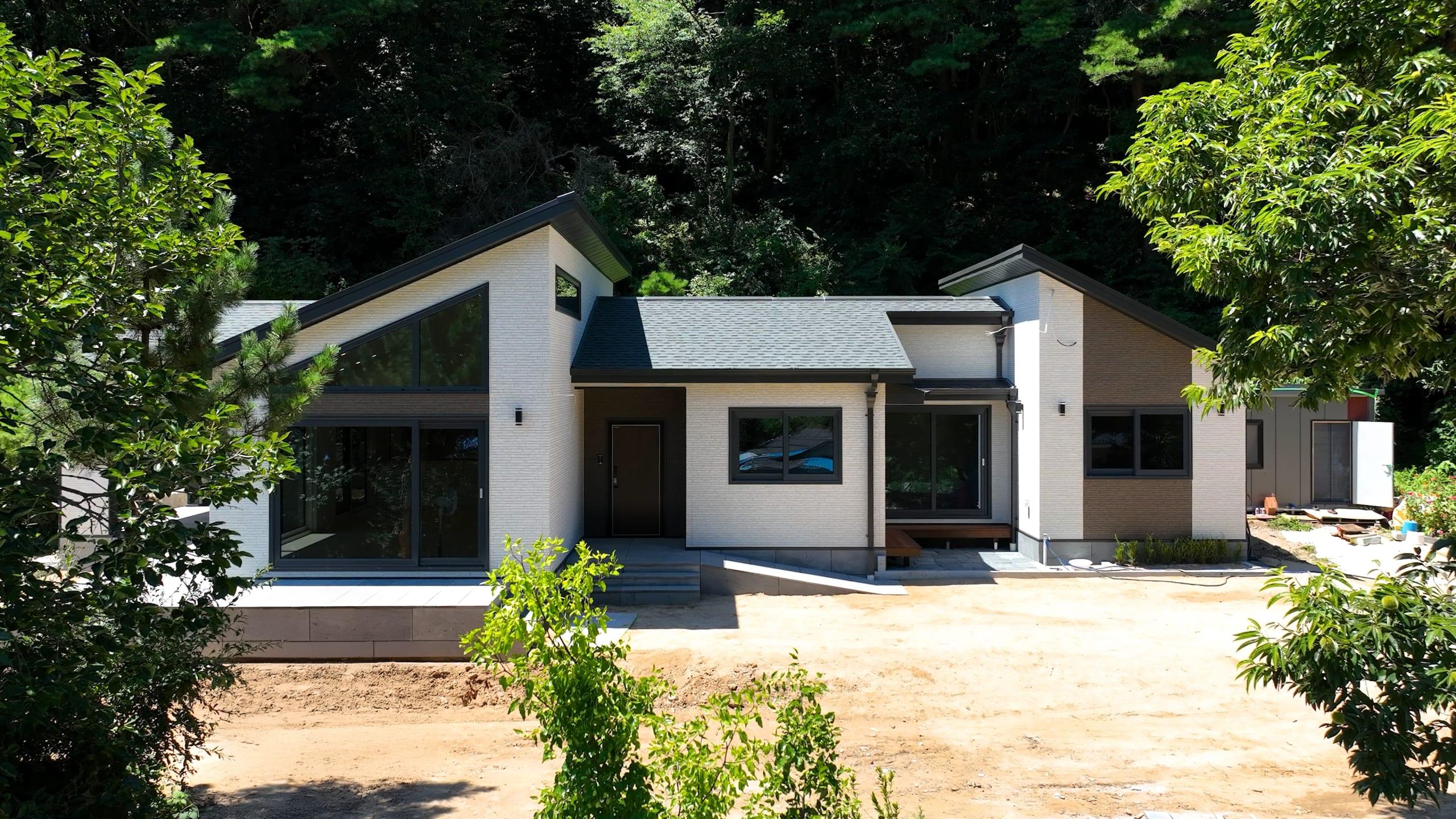 경사재